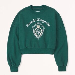A&F Grande Magnolia SoftAF Sunday Crew sweater